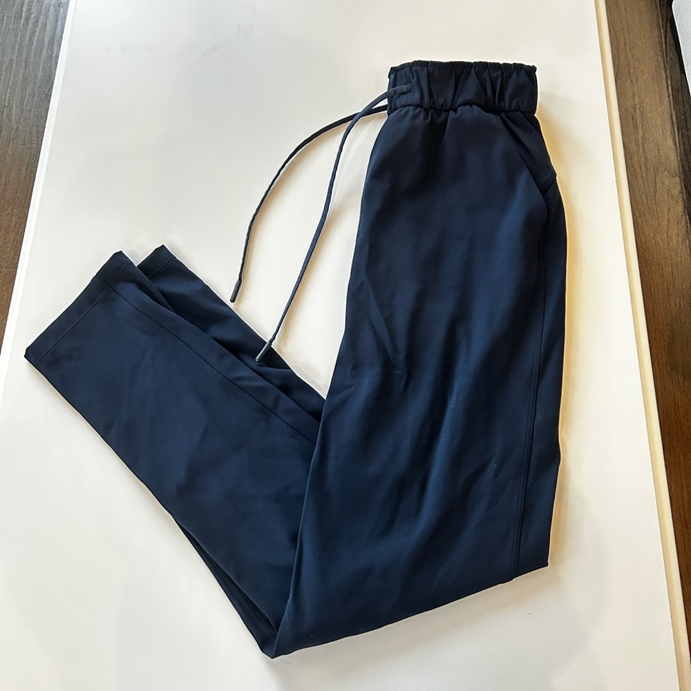 Lululemon Stretch High-Rise Pant 7/8 Length | True Navy Size 2